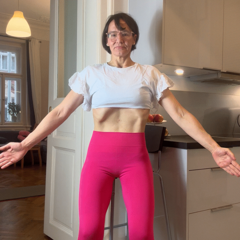 Hypopressive for pelvic floor, back and core health. For 40+ women.